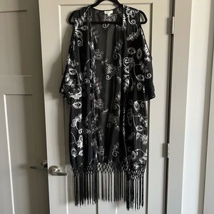 NWOT sheer embroidered Kimono